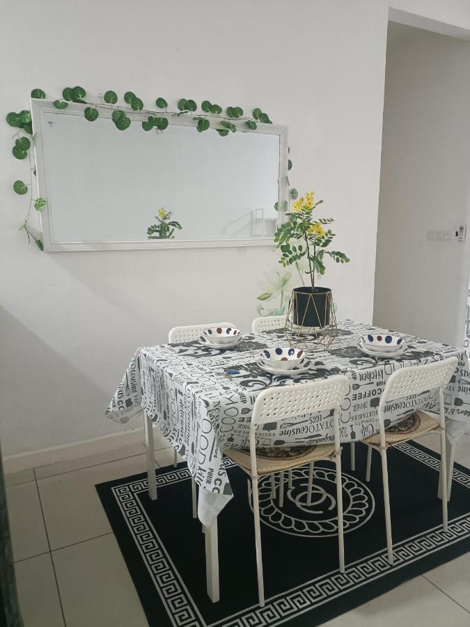 Cikta'Z Homestay Southville City Bangi Kampong Tangkas 外观 照片